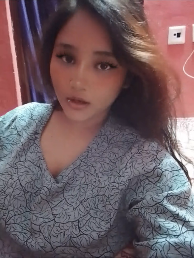 @Diwasha💫