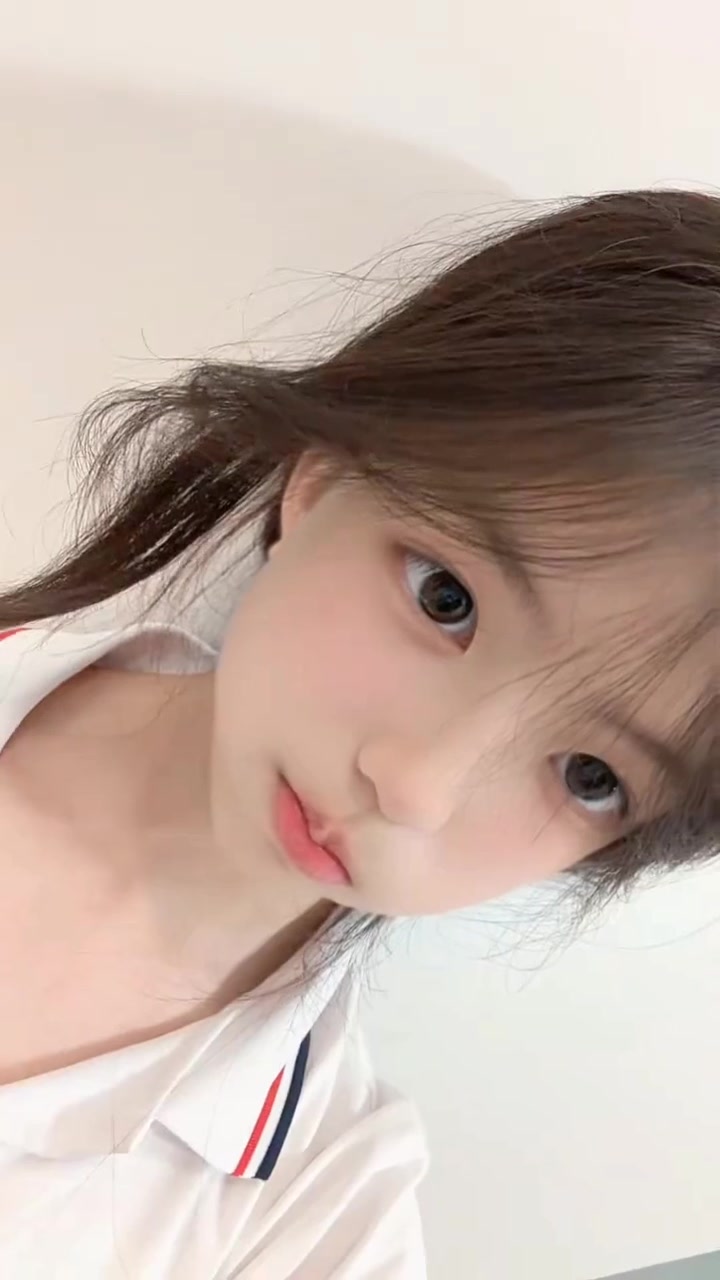 @𝗖𝗛𝗜𝗡𝗔 𝗗𝗫𝗞