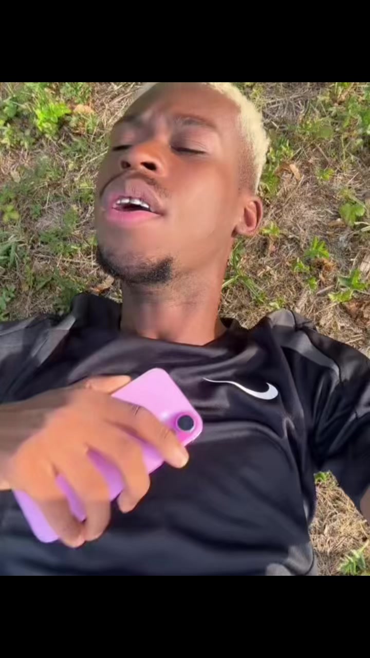 @(。♥‿♥。)