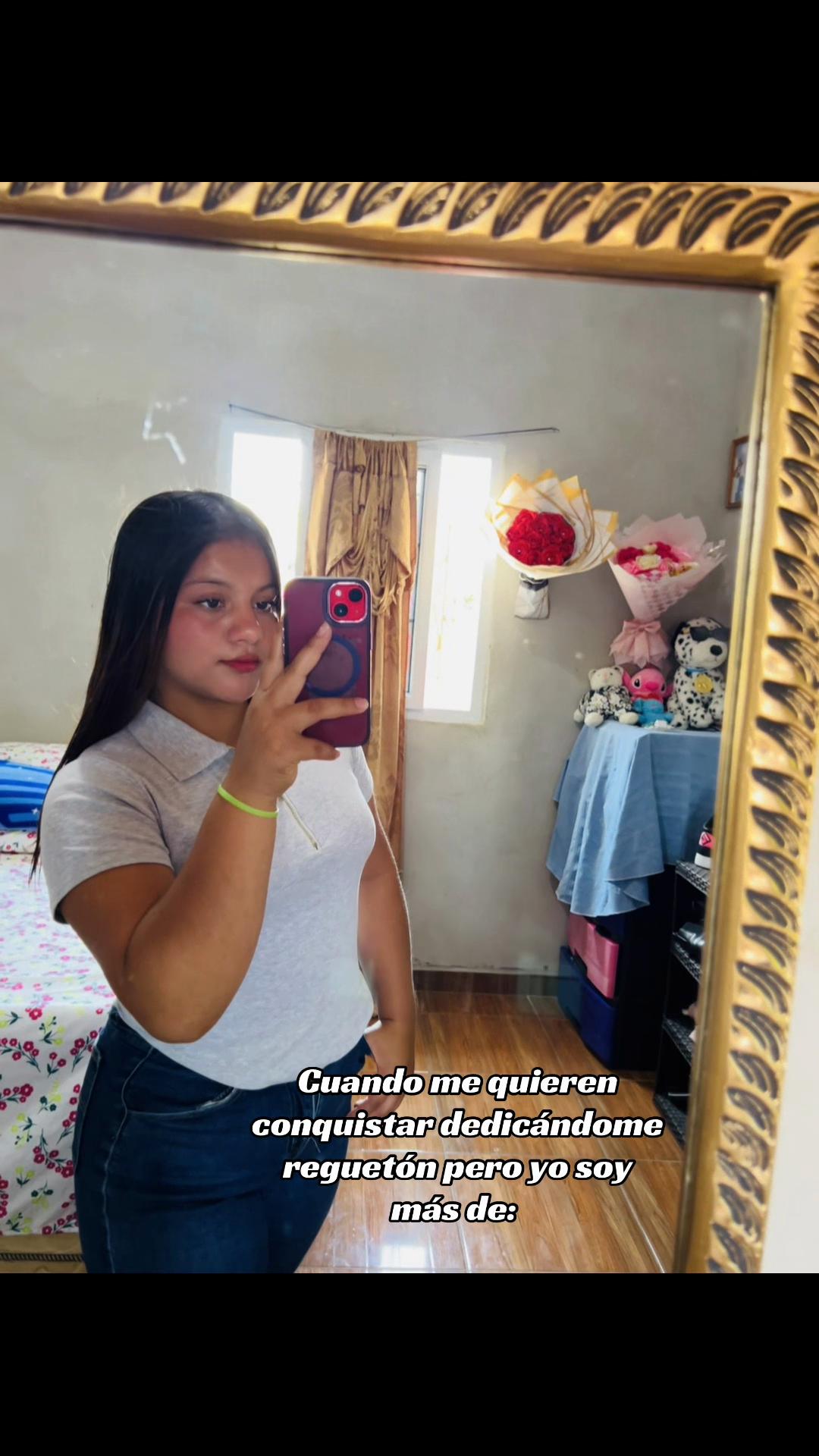 @Sofi..✨🤍