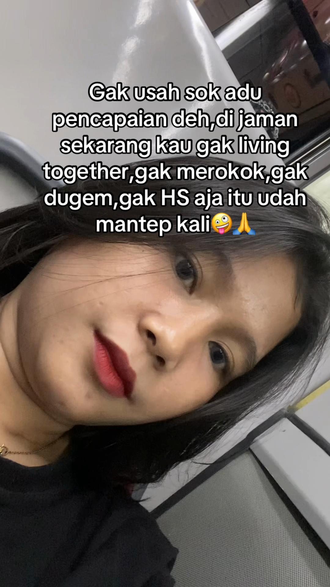 @Si cantik yang JOMBLO