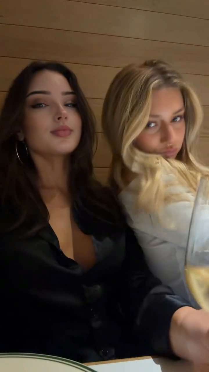 @𝓐𝓷𝓷𝓪