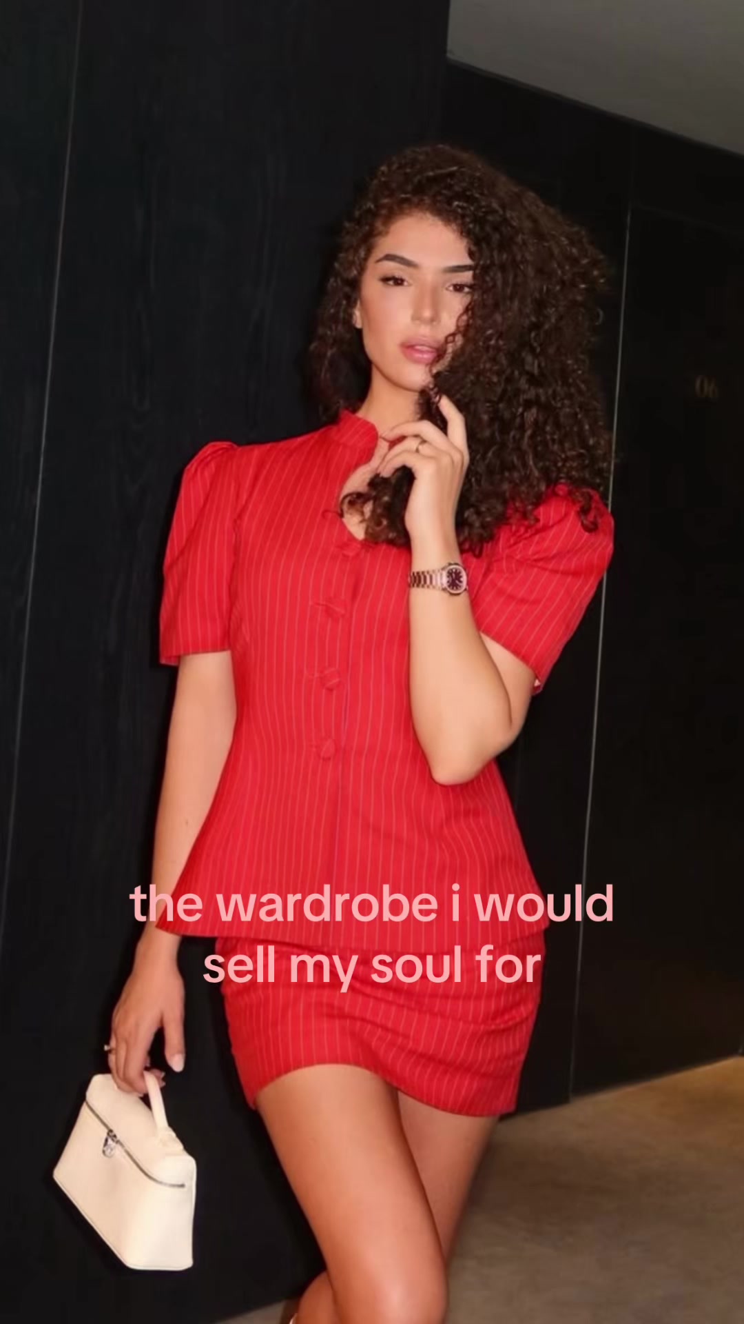 @kato(elene’s wife)