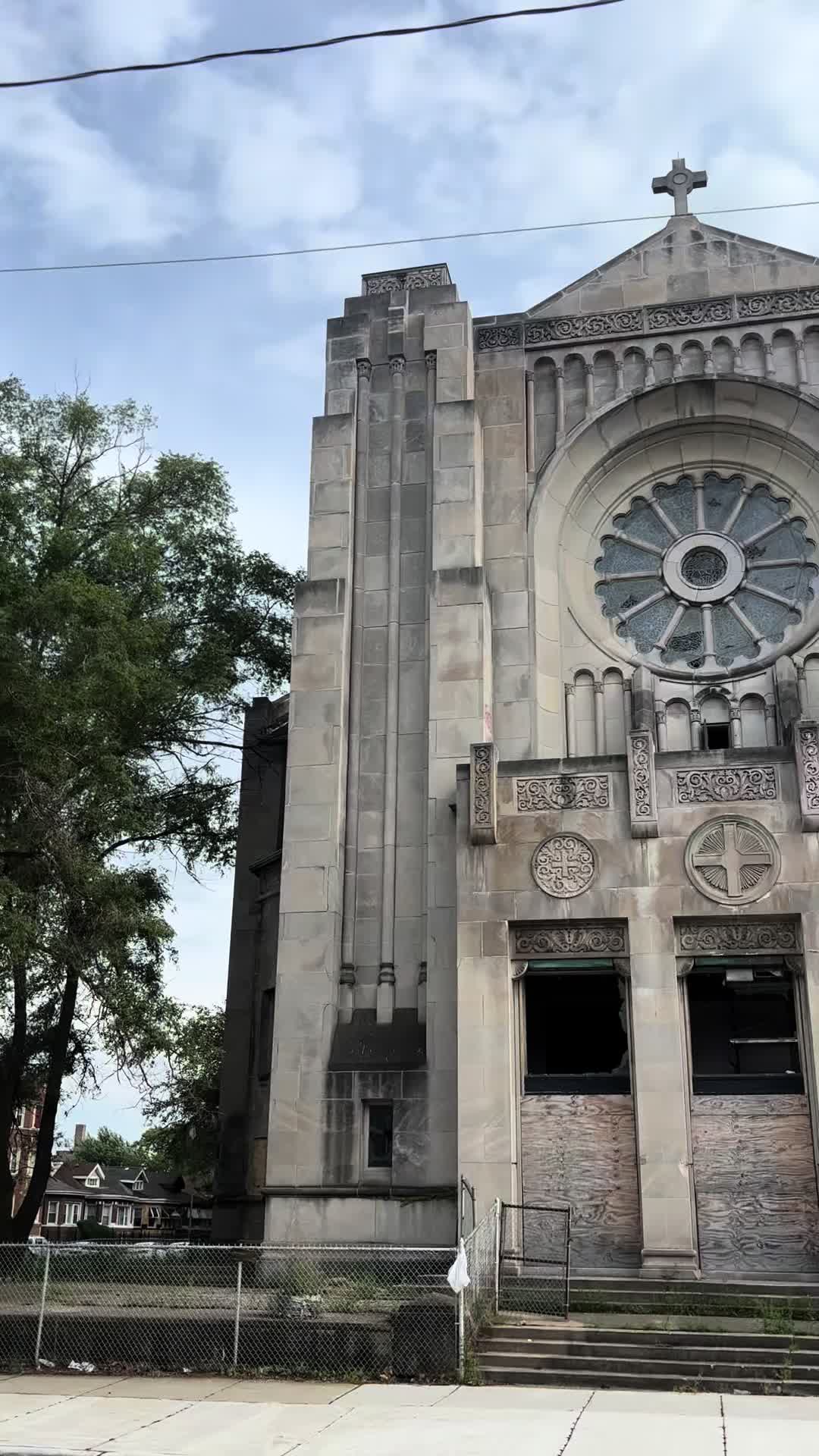 @Urbex.kid.44