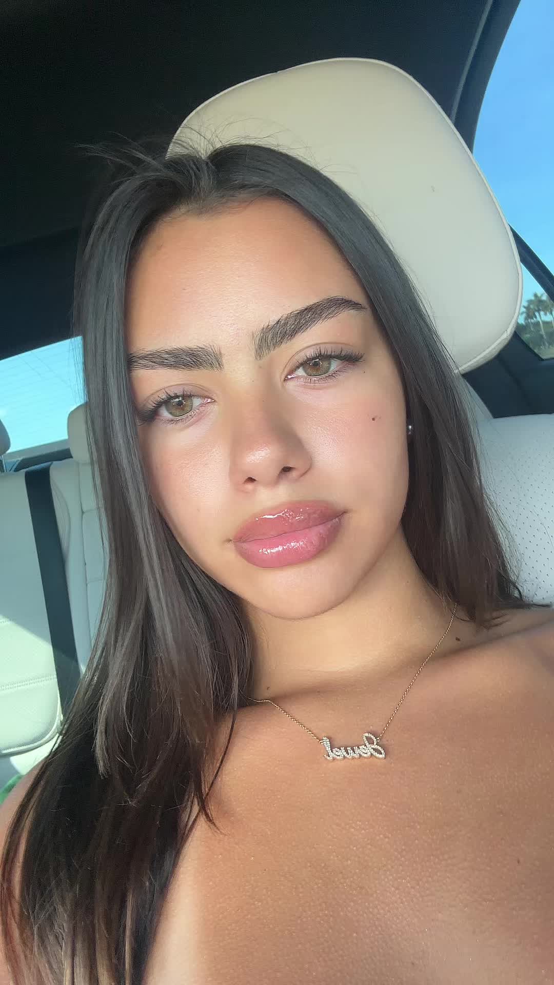 @mia.jewel_