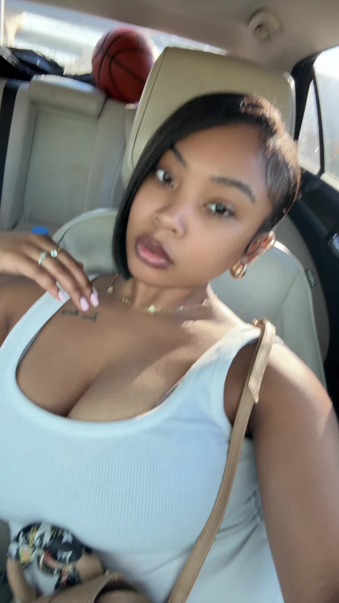 @Bunniboo👙