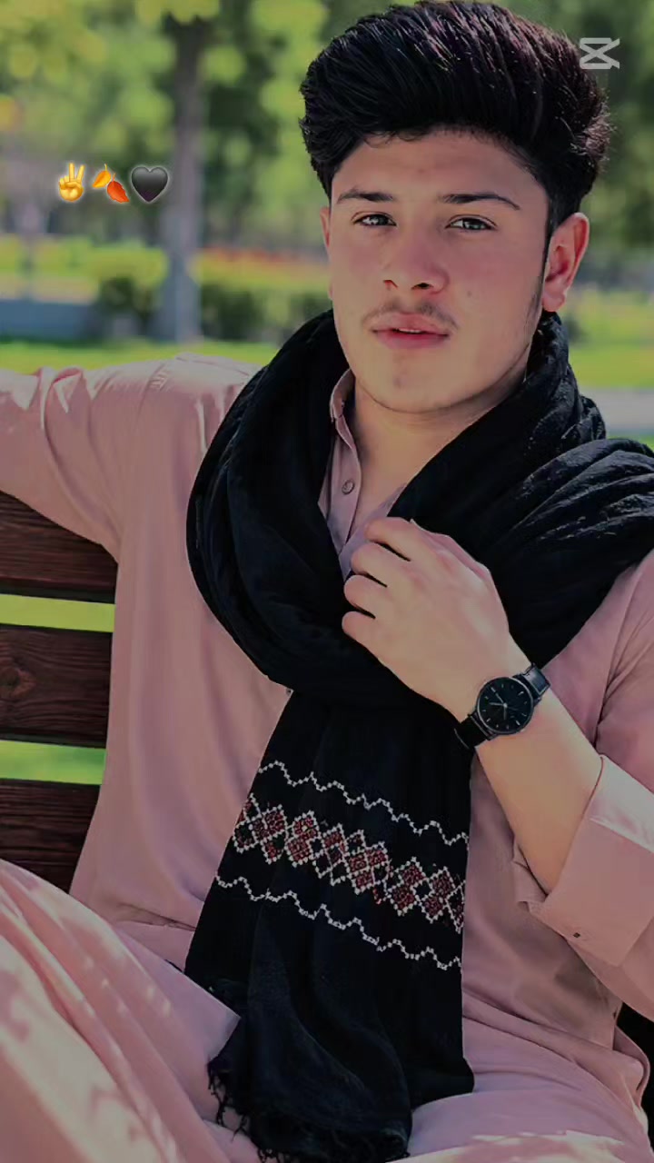 @🥀༄هلک᭄مینه ناک࿐🥀