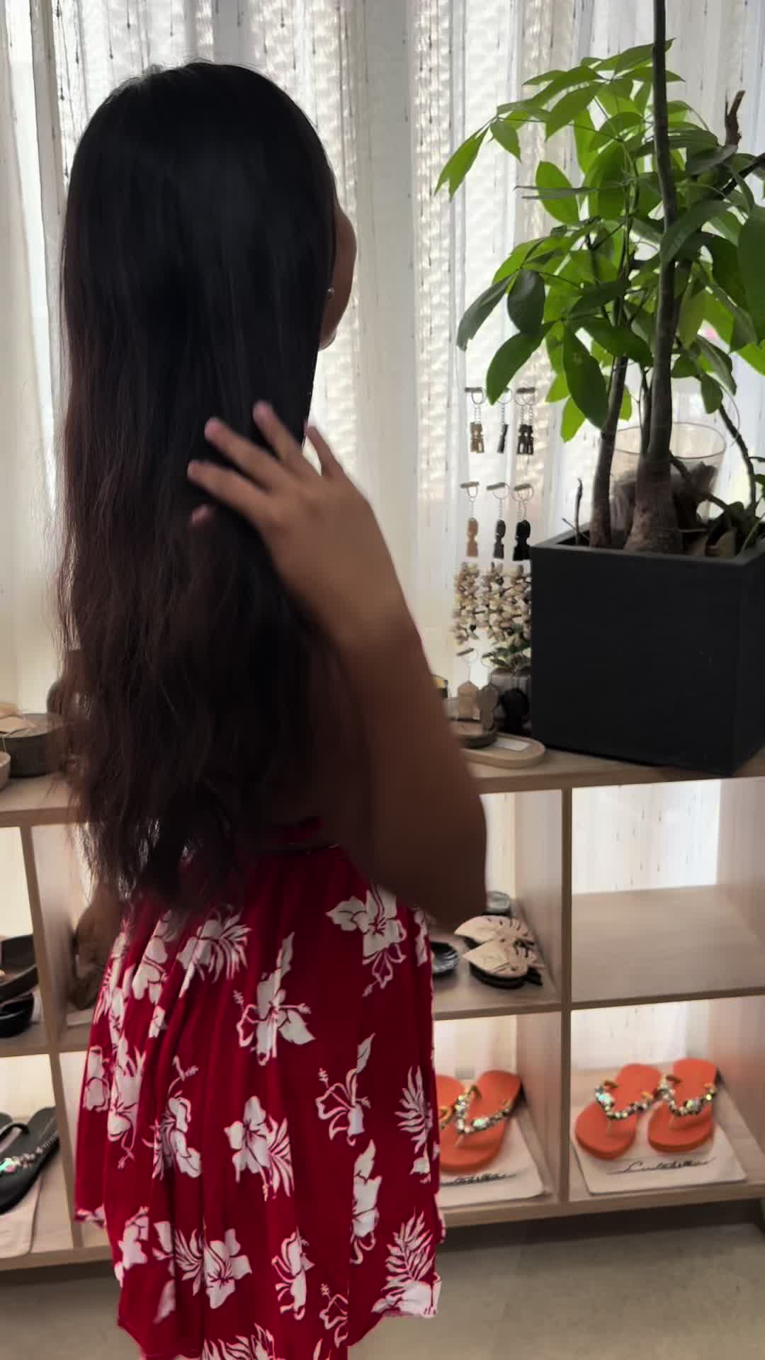 @Anahera