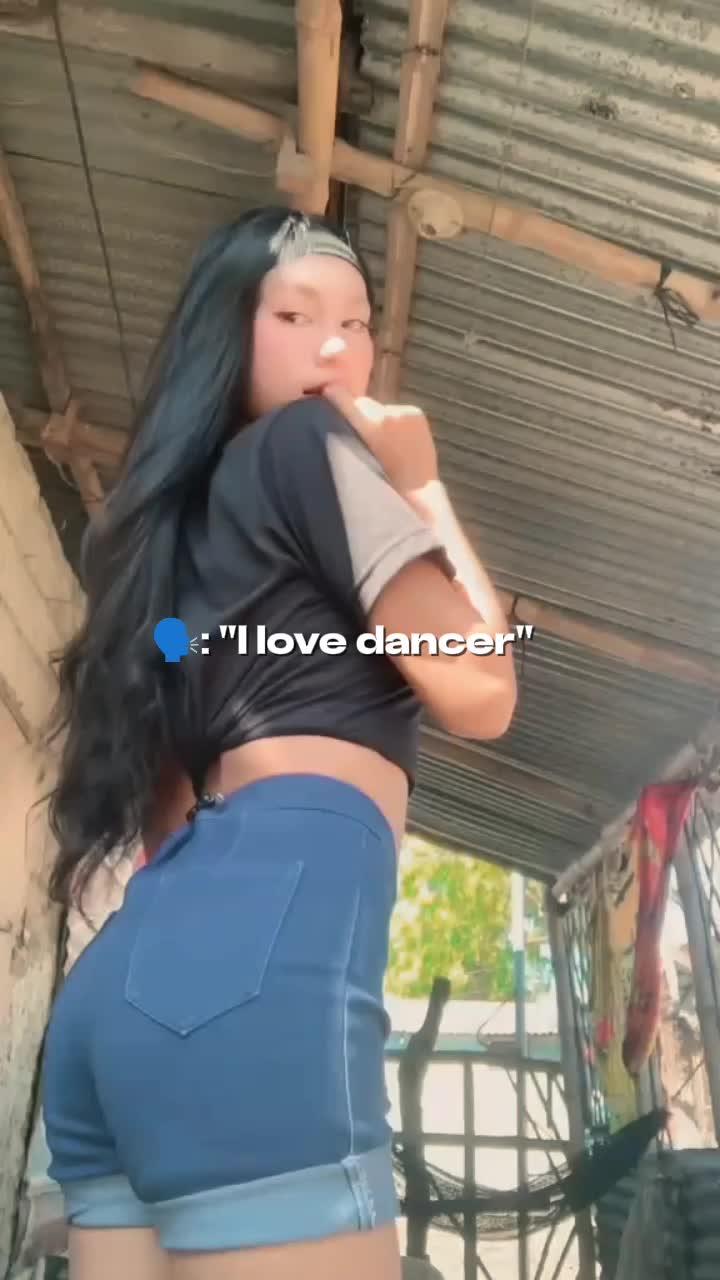 @ugh_ella_licious