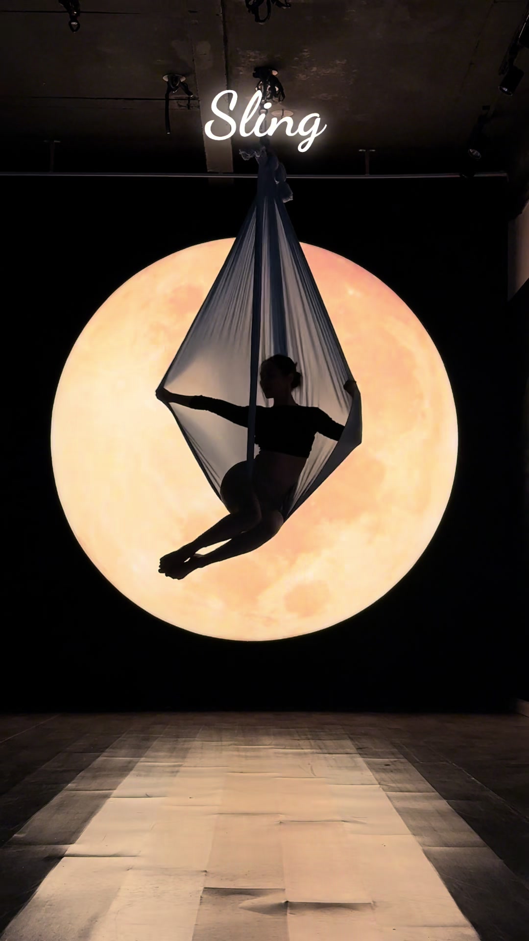 @rou_aerialyogastudio