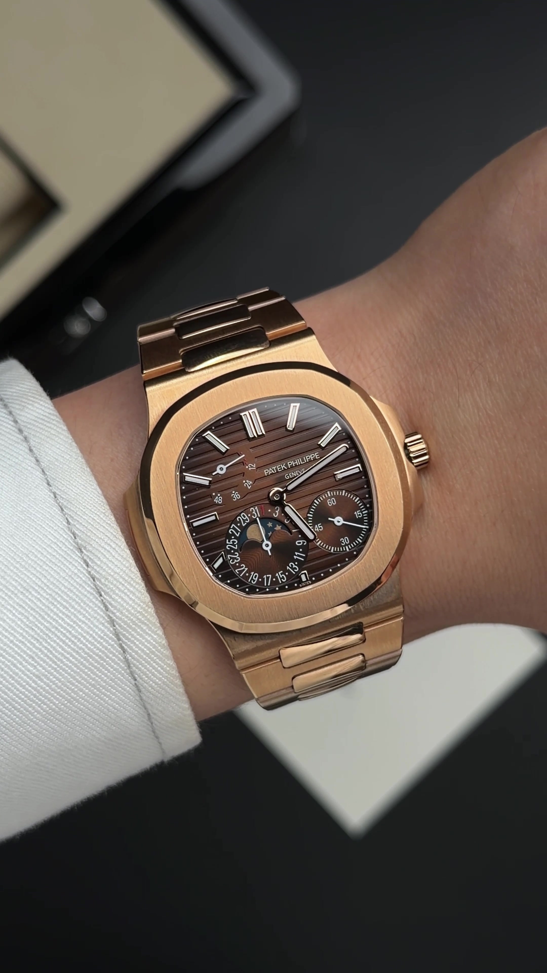 @LUCY TIMEPIECES
