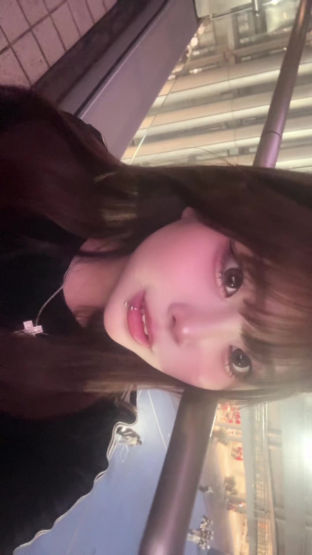 @莉子