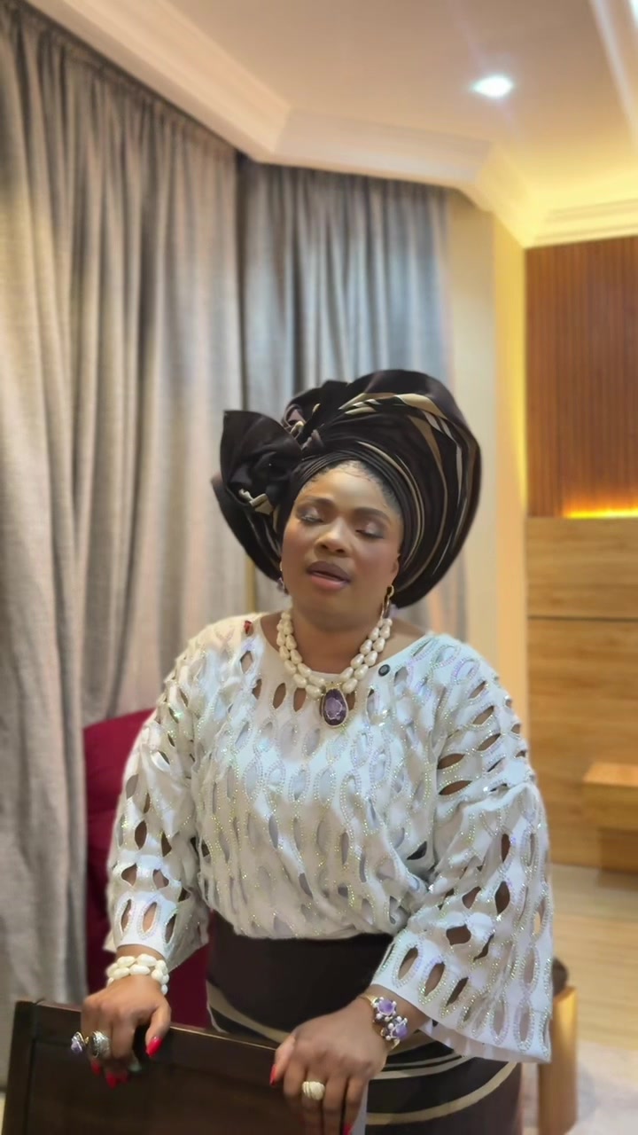 @Laide Bakare