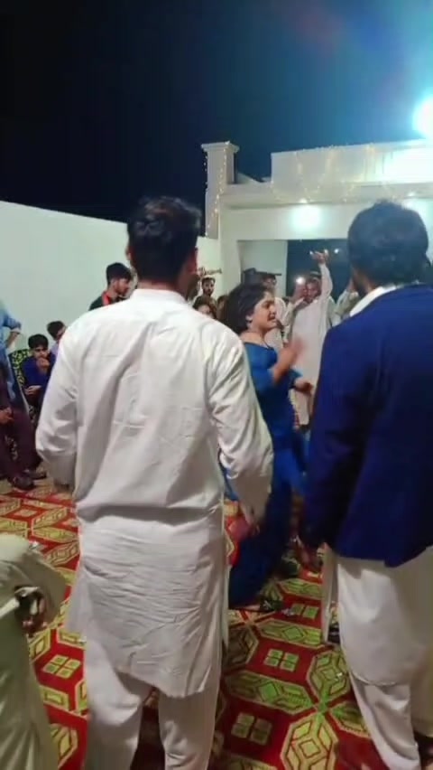 @Asim Cheema700