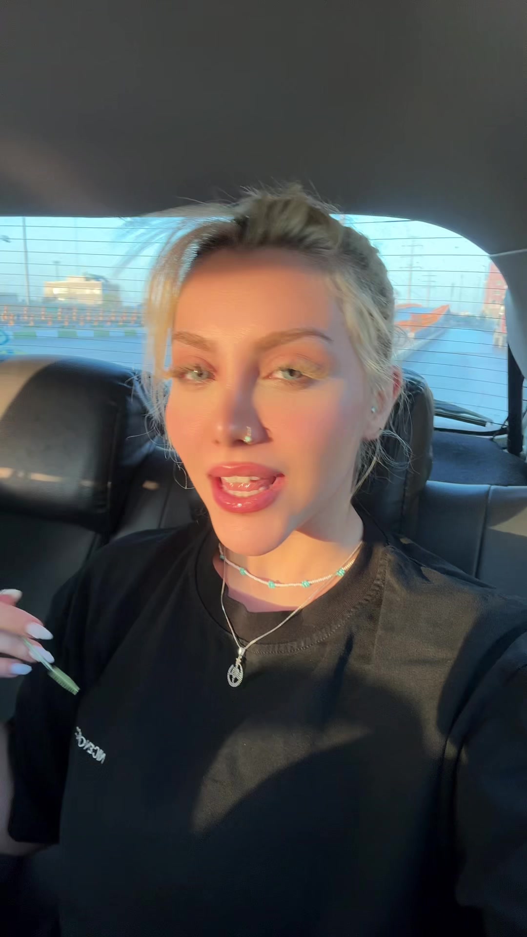 @Xeloria1
