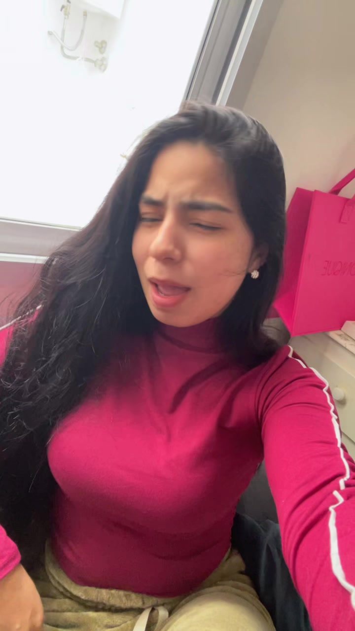 @Agustina