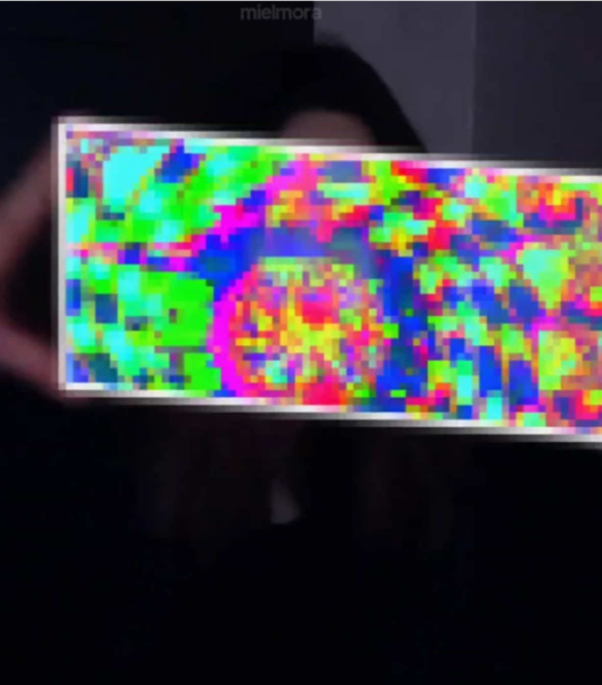 @𝘮𝘪𝘦𝘭𝘮𝘰𝘳𝘢