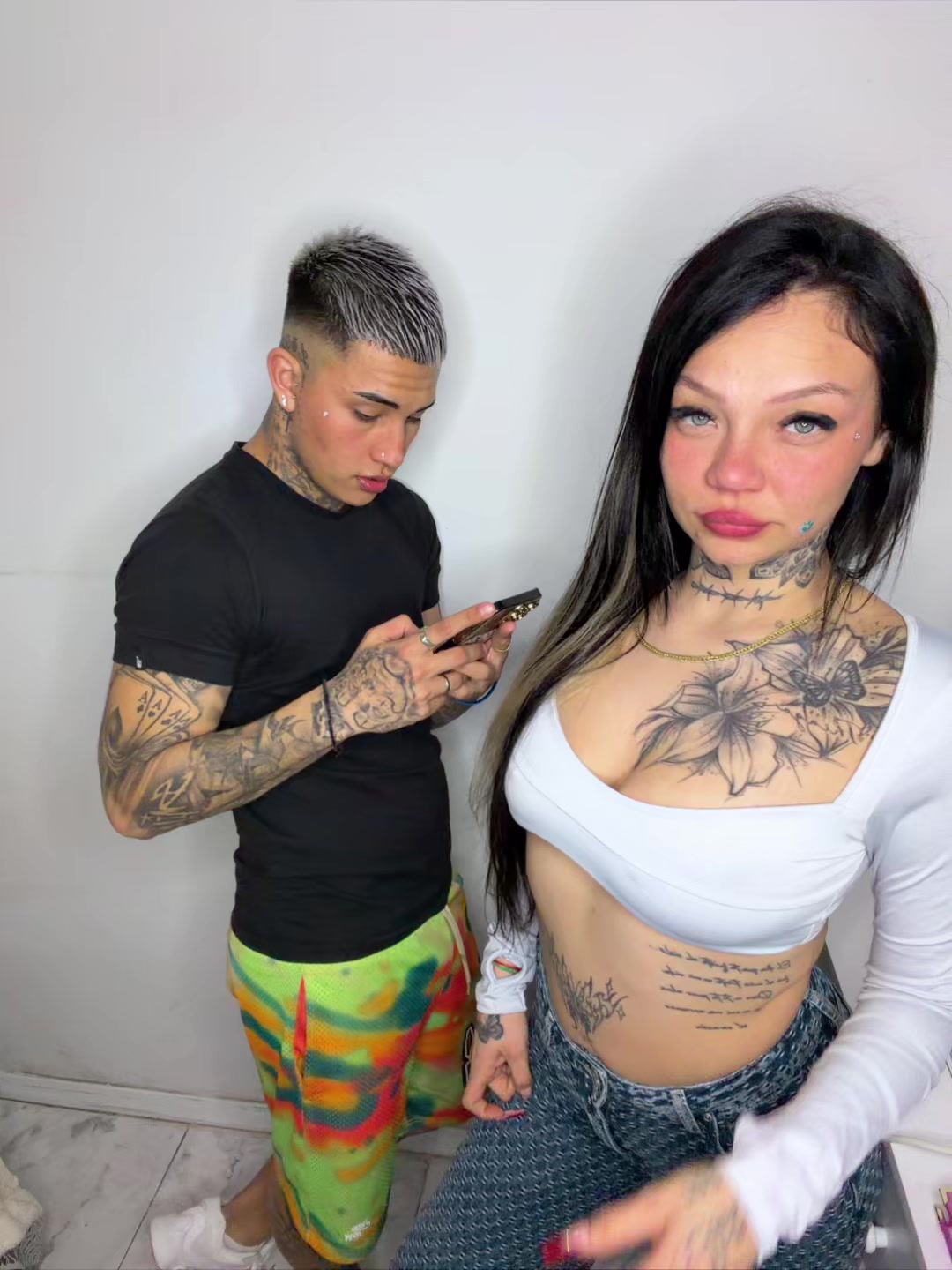 @wachamaldita