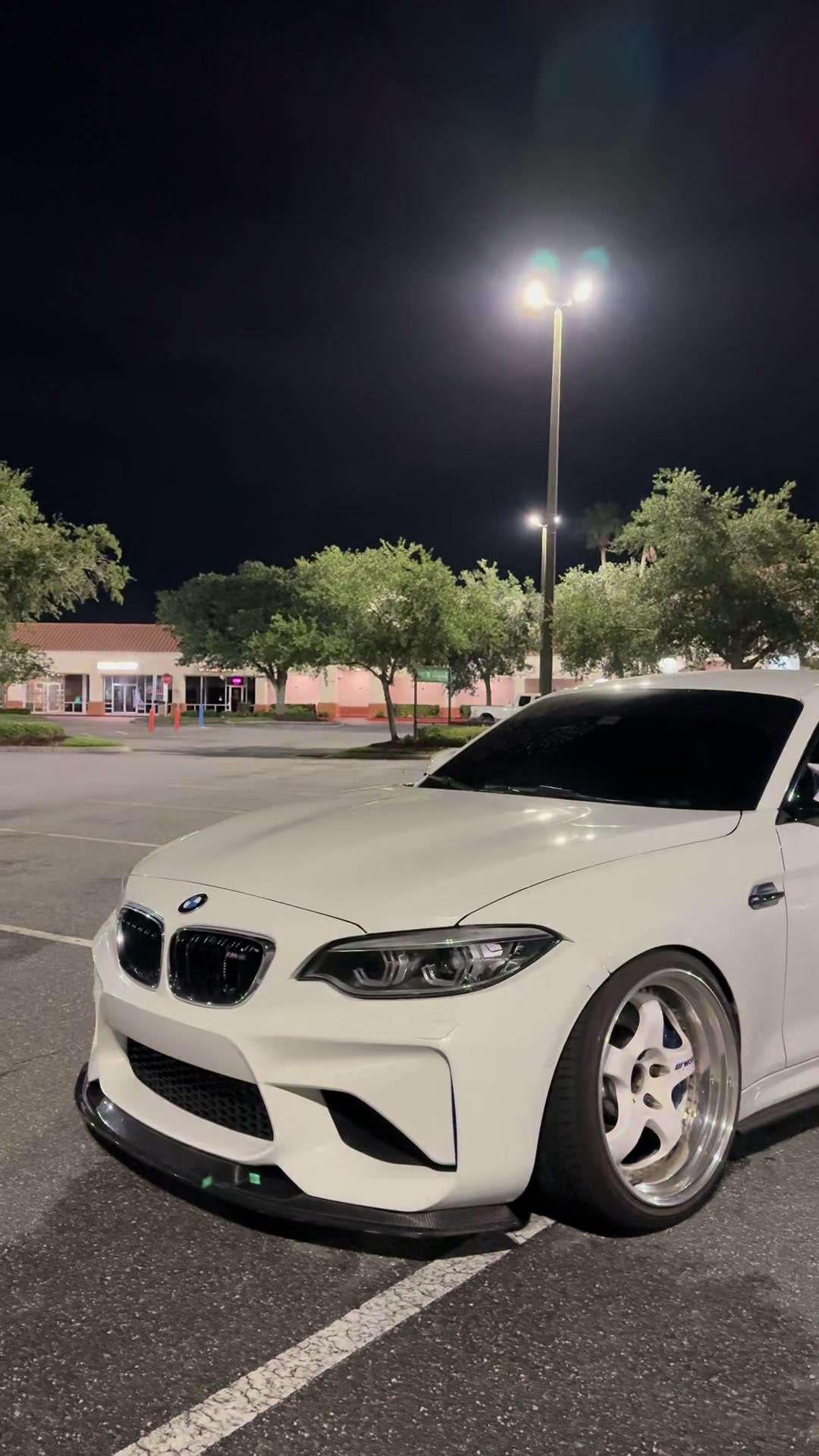 @elliott_m3
