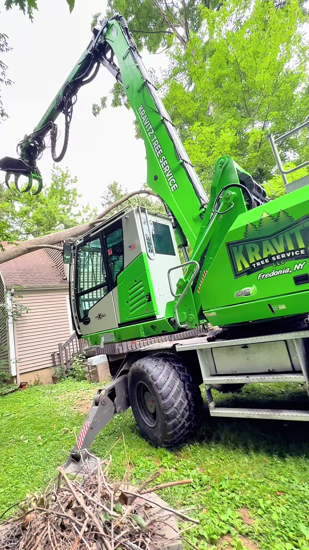 @kravitztreeservice