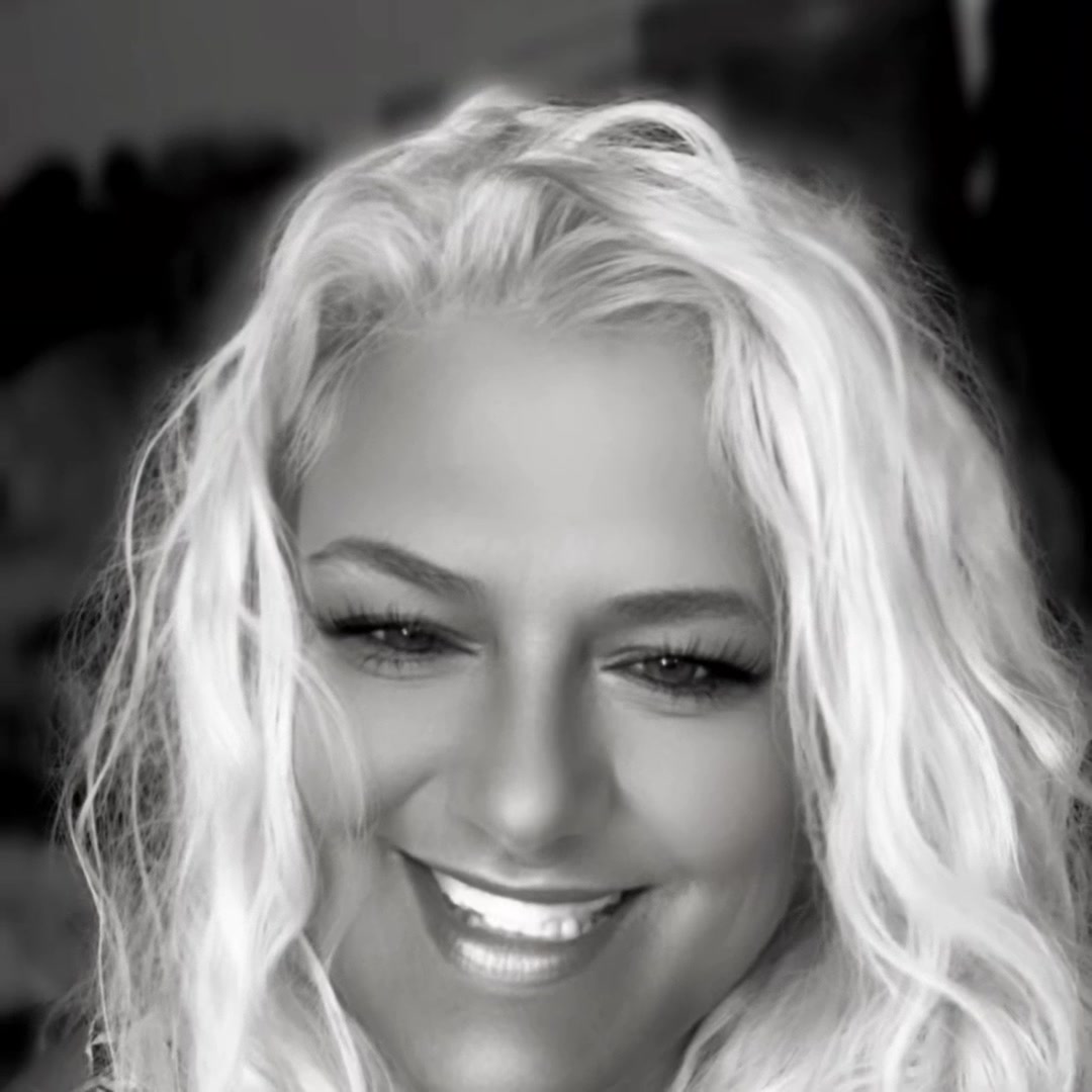 @Lisa Osborne