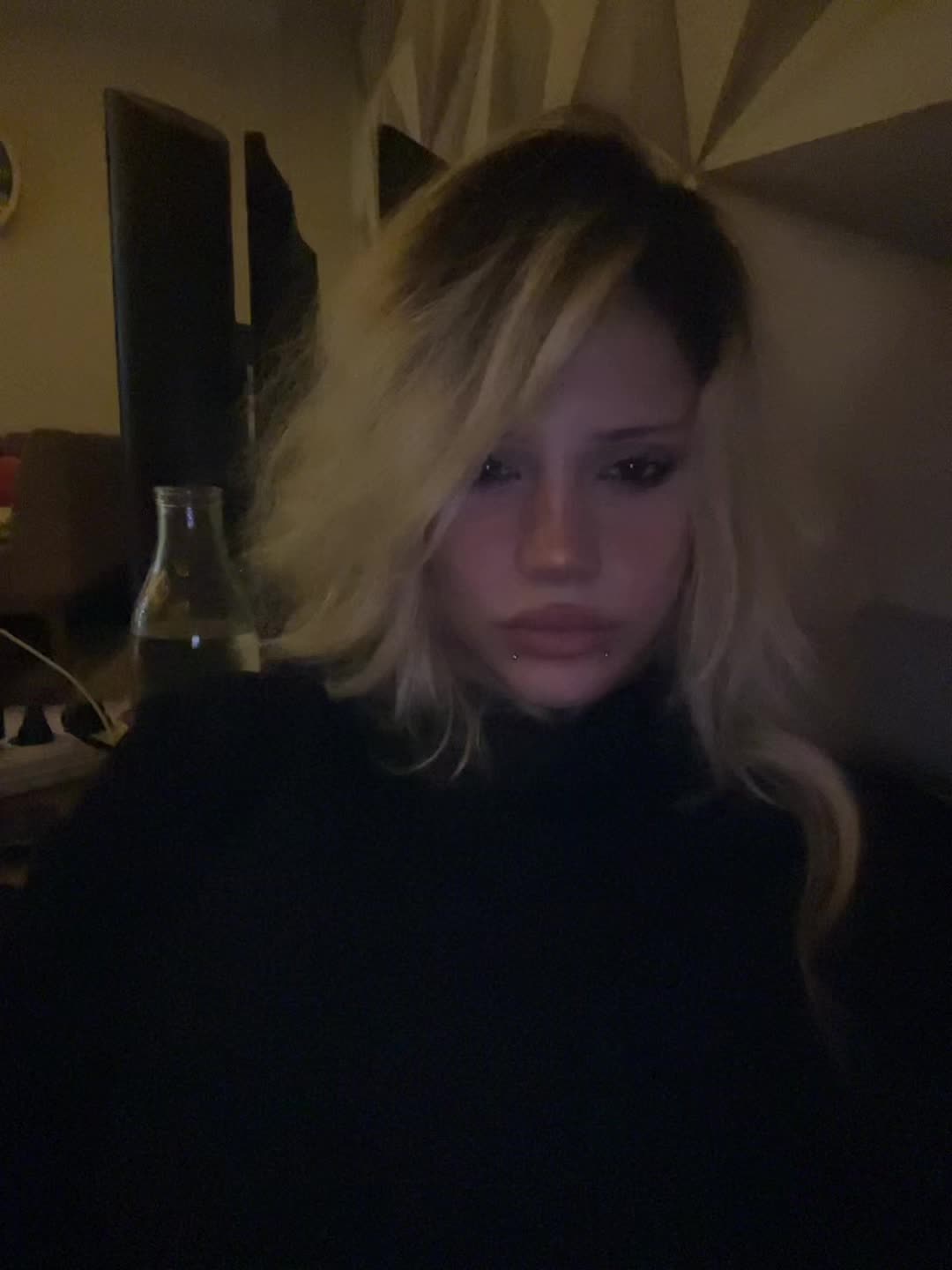 @cora.linn