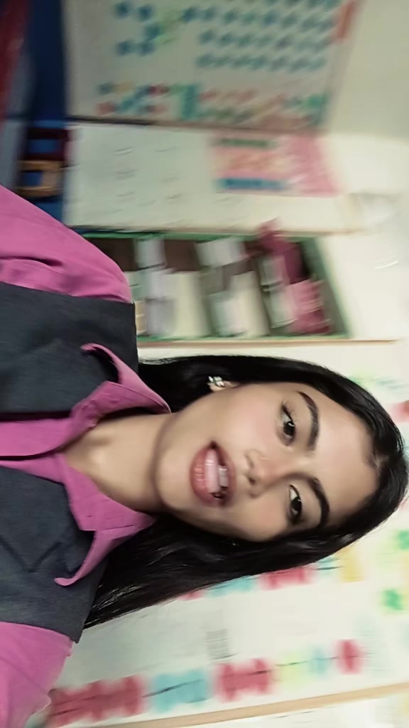 @😍Priya ❤