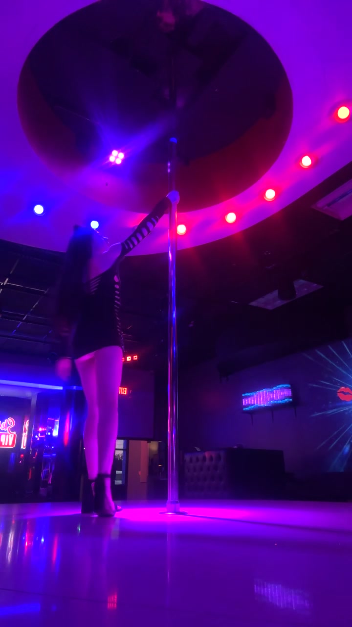@Dani✨