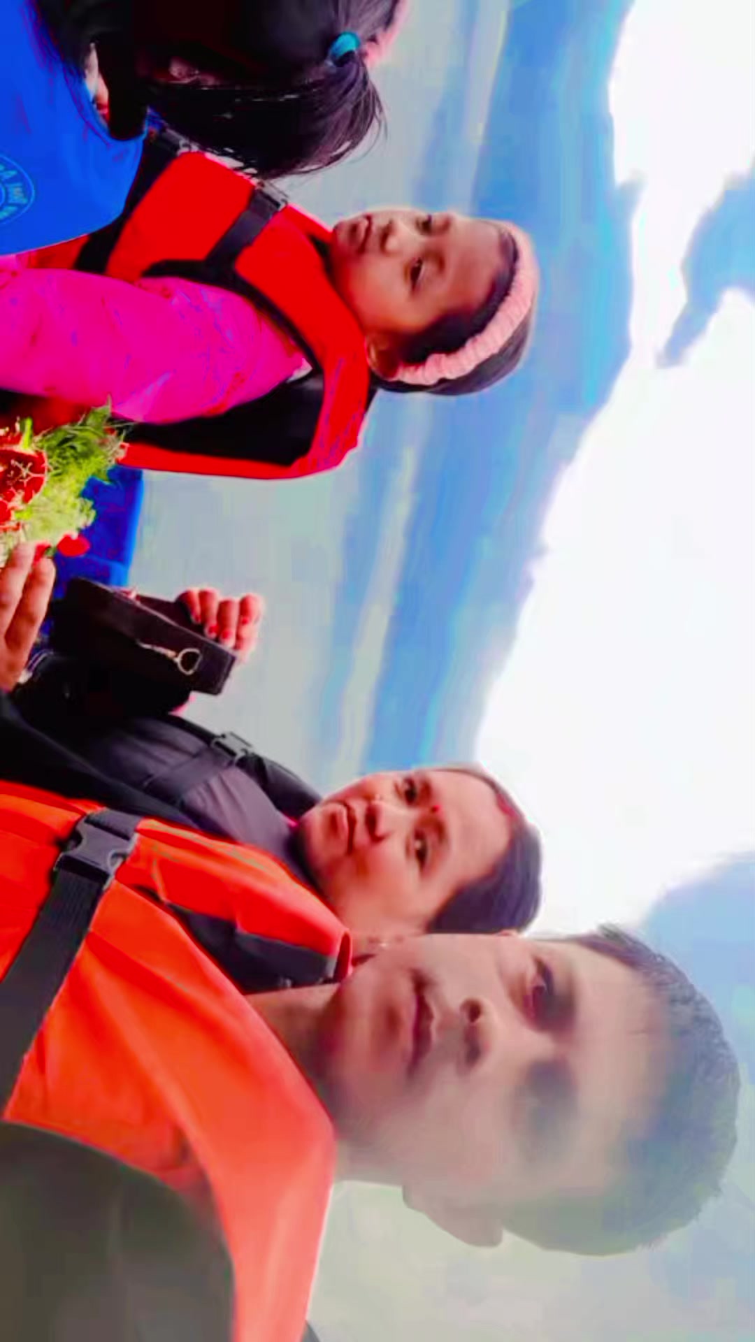 @𝑵𝒊𝒌𝒊𝒕𝒂👯&zwj;♀️𝑵𝒊𝒎𝒊𝒕𝒂