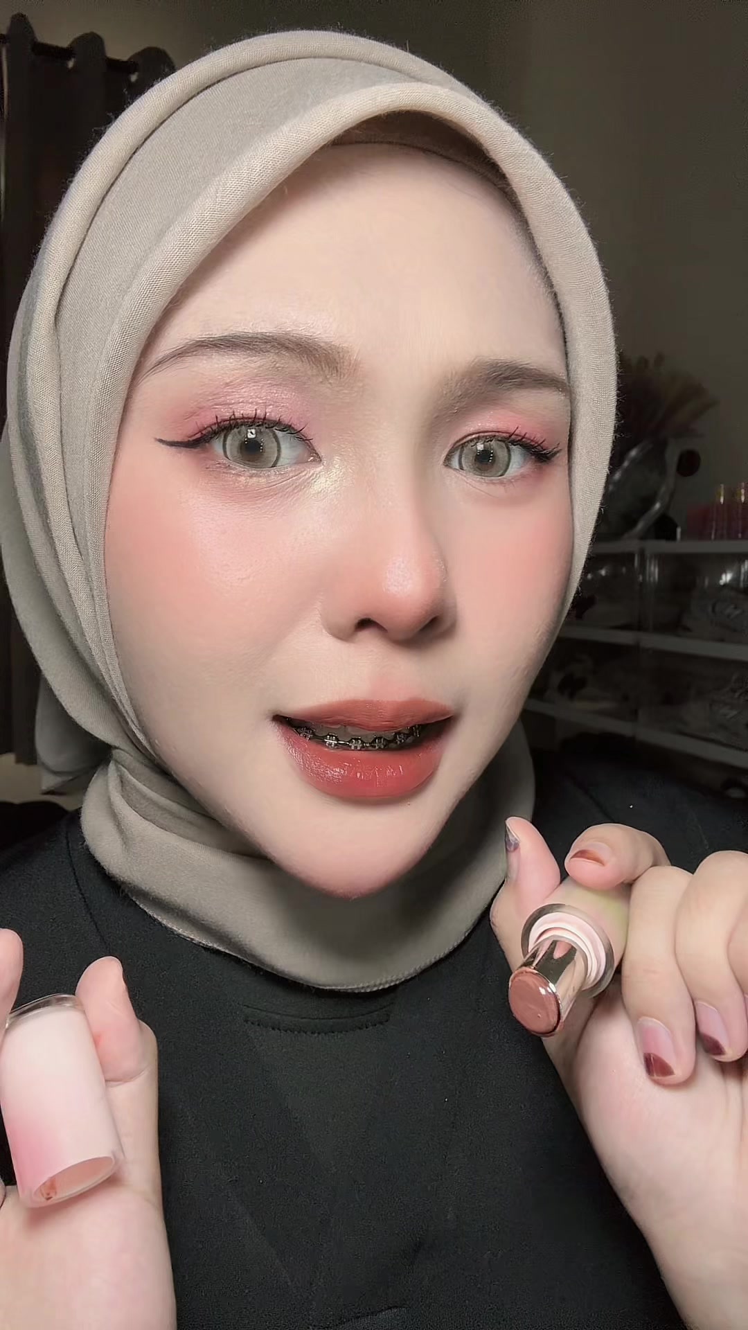 @by.dina