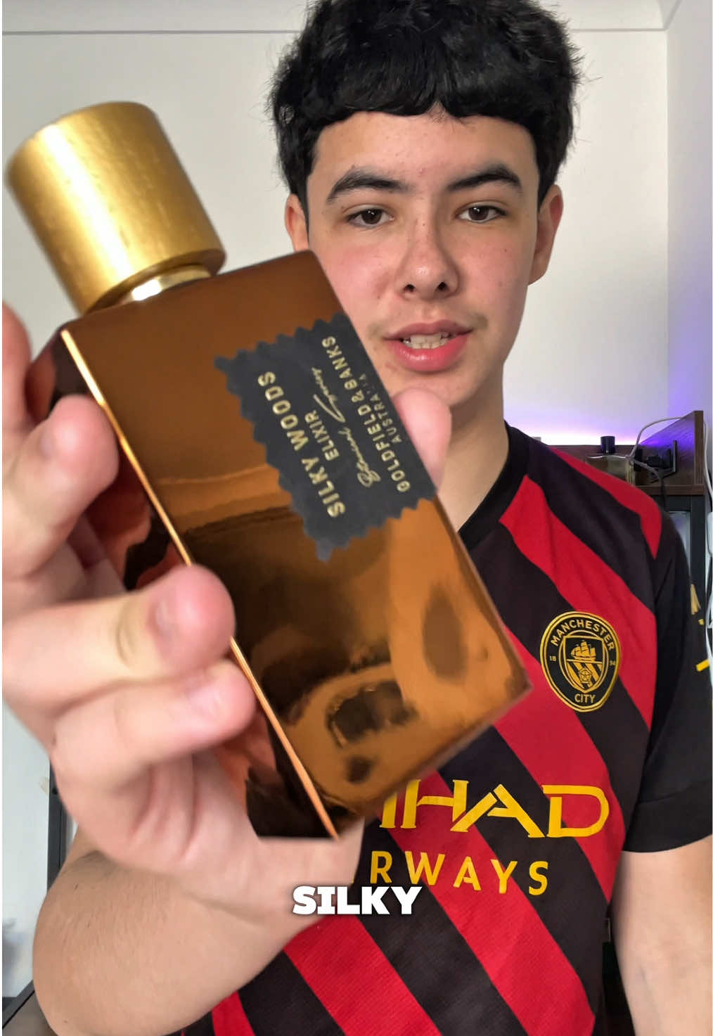@KjrParfums