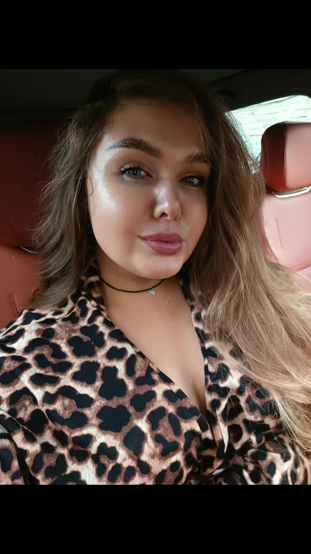 @Mariasender