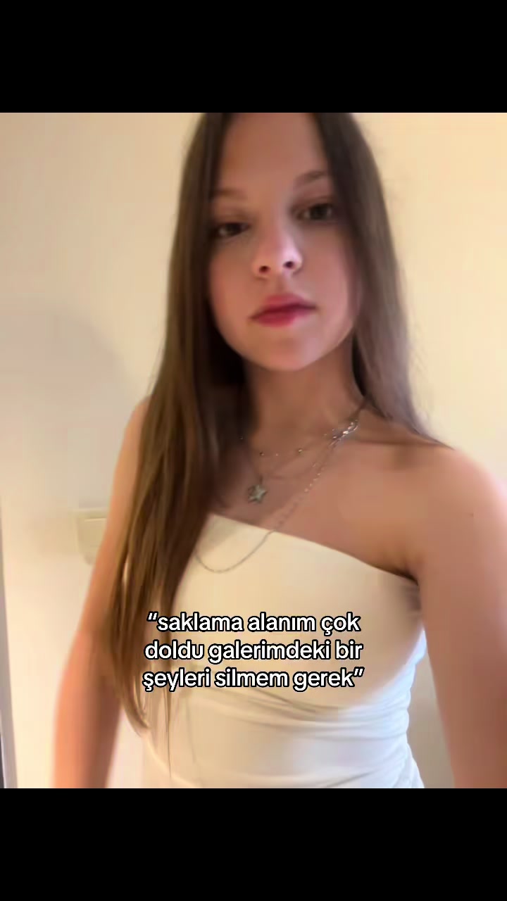 @𝑚𝑒𝑙𝑖𝑠𝑎𝑎