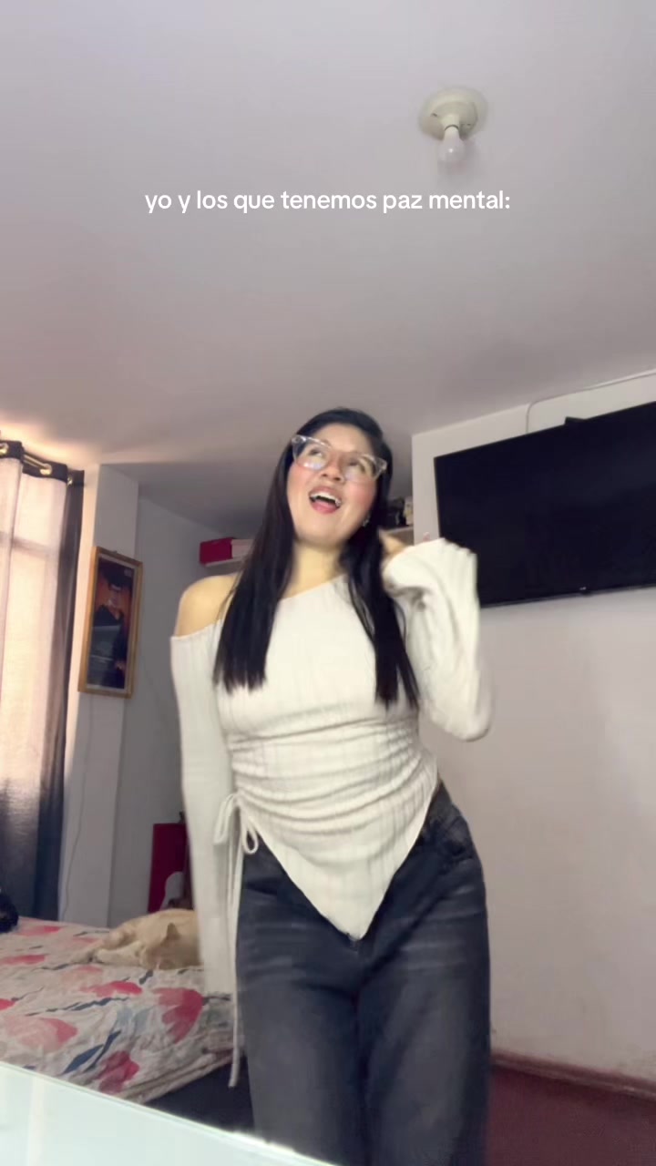 @Chelmi✨