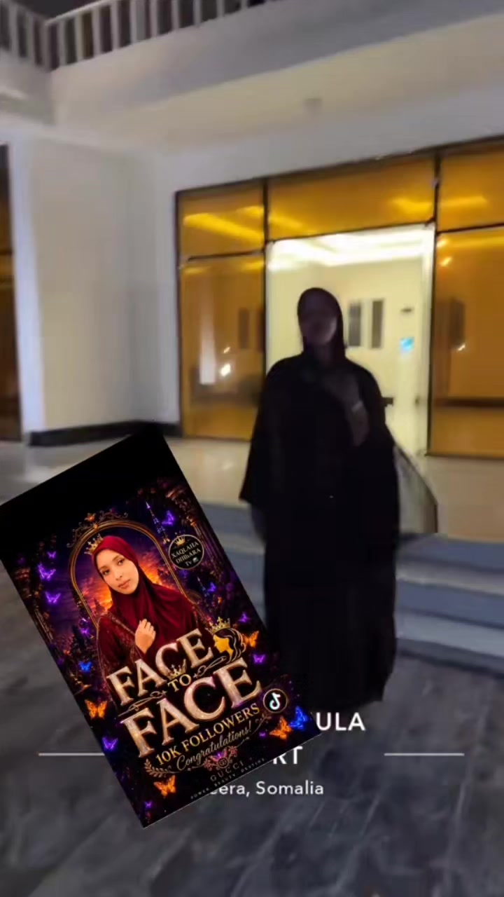 @Face to face 👸👑🦁🔥💯