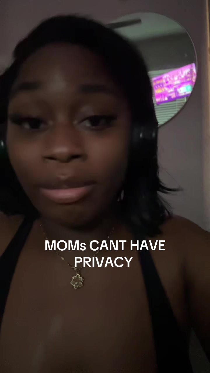 @Jada🦖