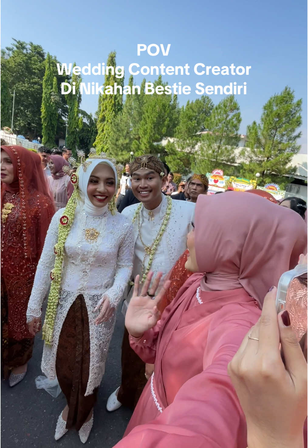 @@irlyanoti • Wedding Creator📸