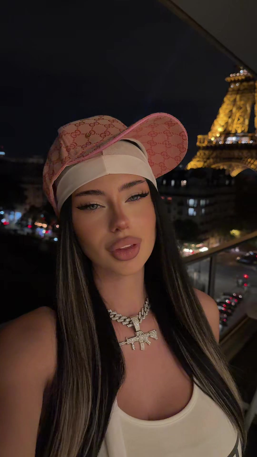 @Syndii69