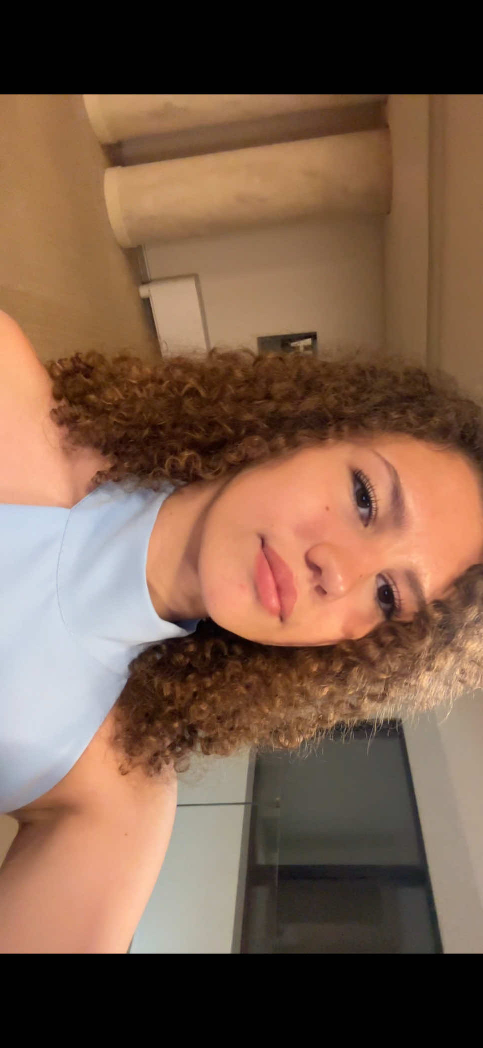 @mia