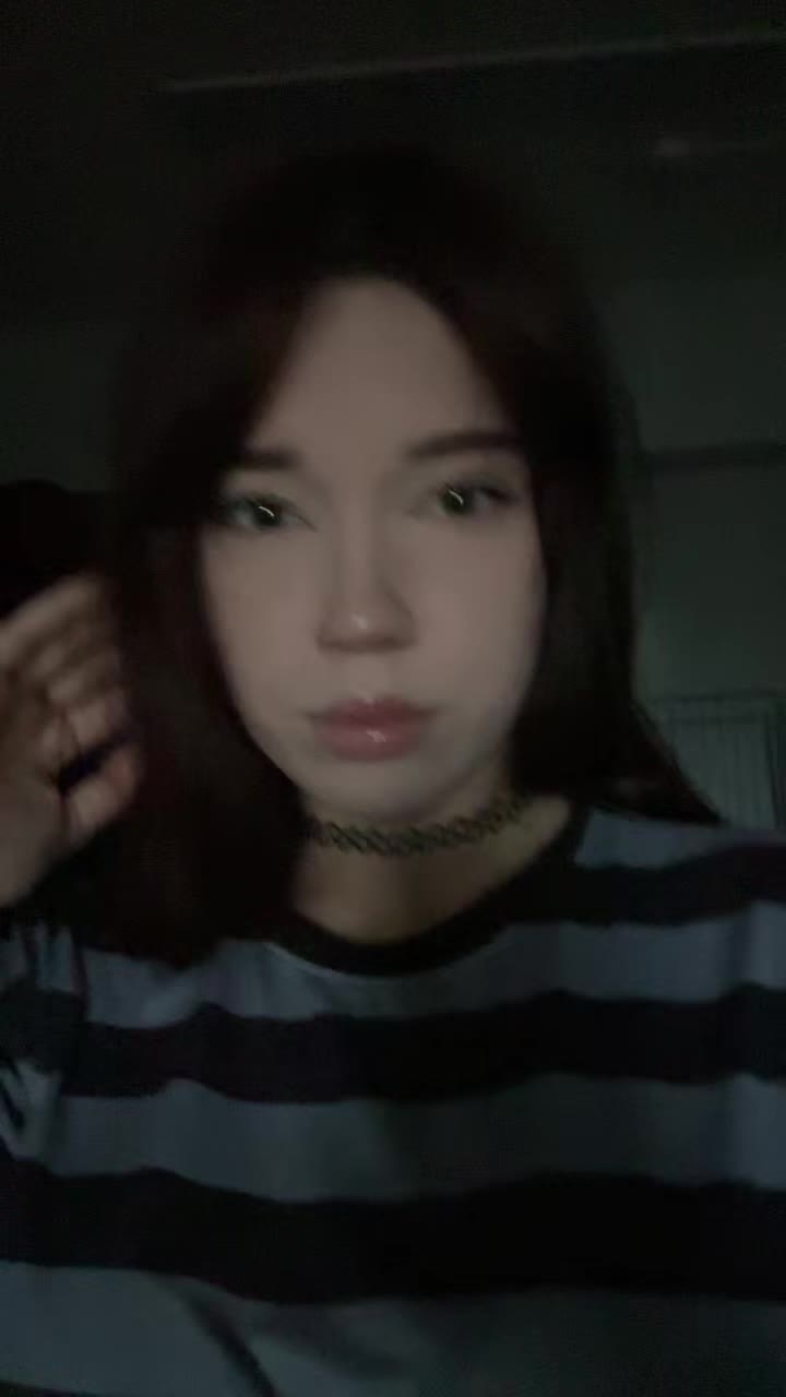 @ася🕷️