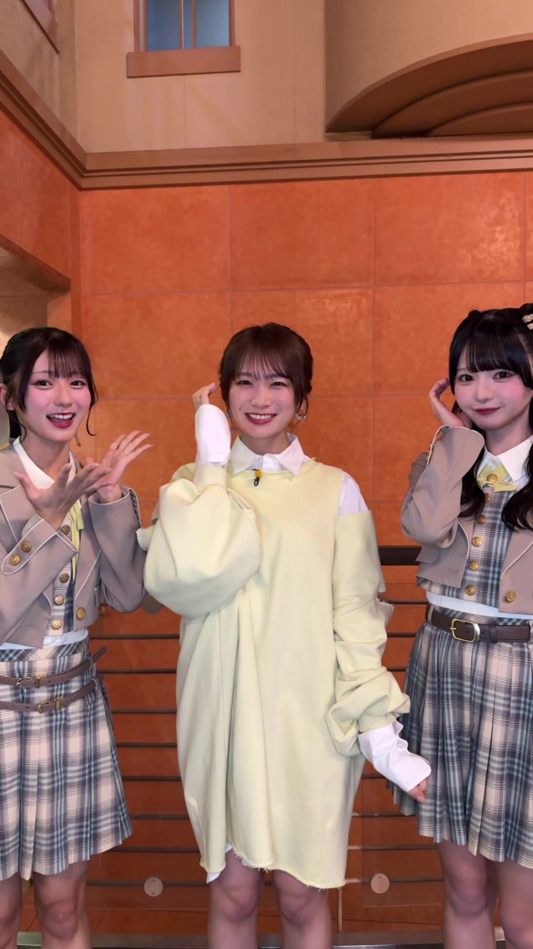 @よるのブランチ【公式】