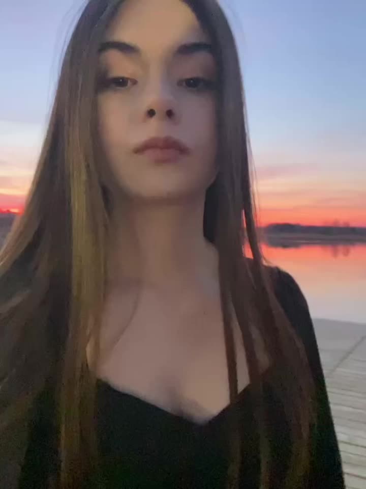 @карина