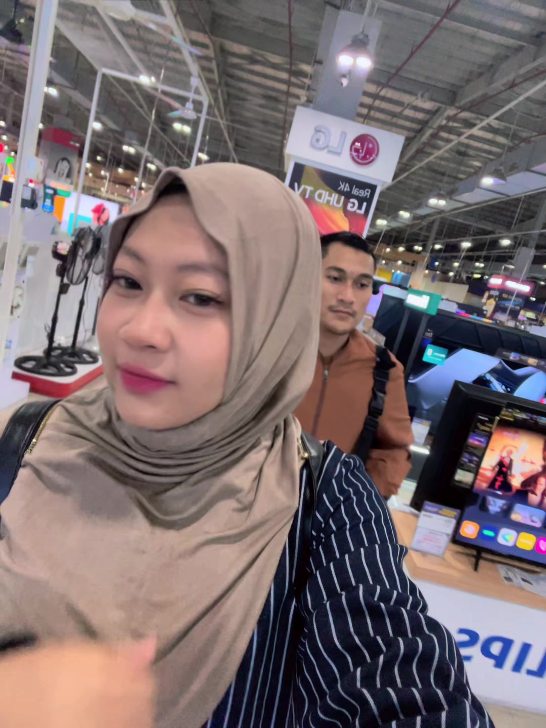 @Shenisza
