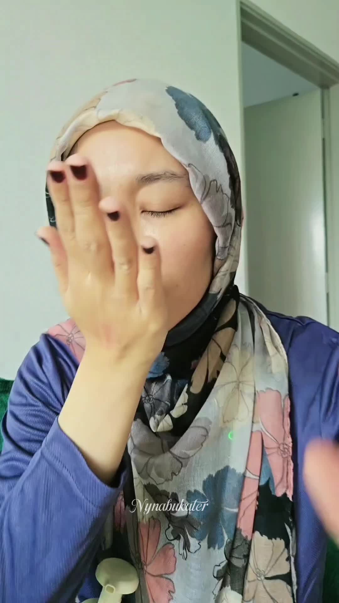 @Nynabukater
