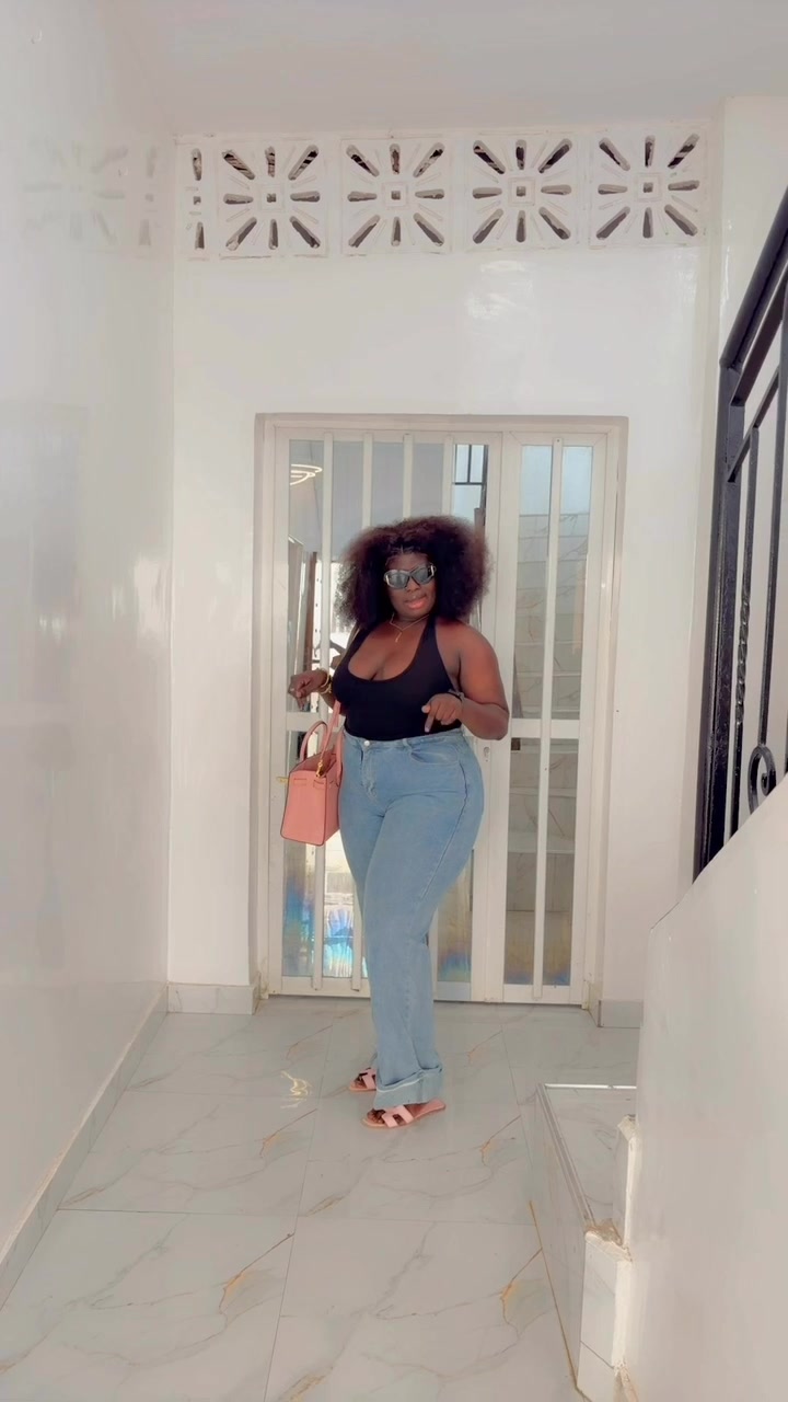 @Bbmita saliou linternational🥳