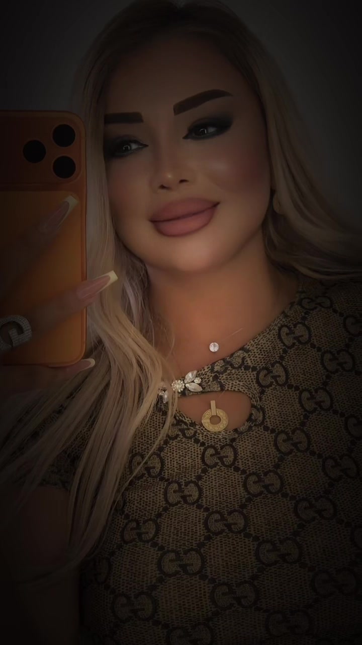 @G&uuml;nay Məhərrəmova