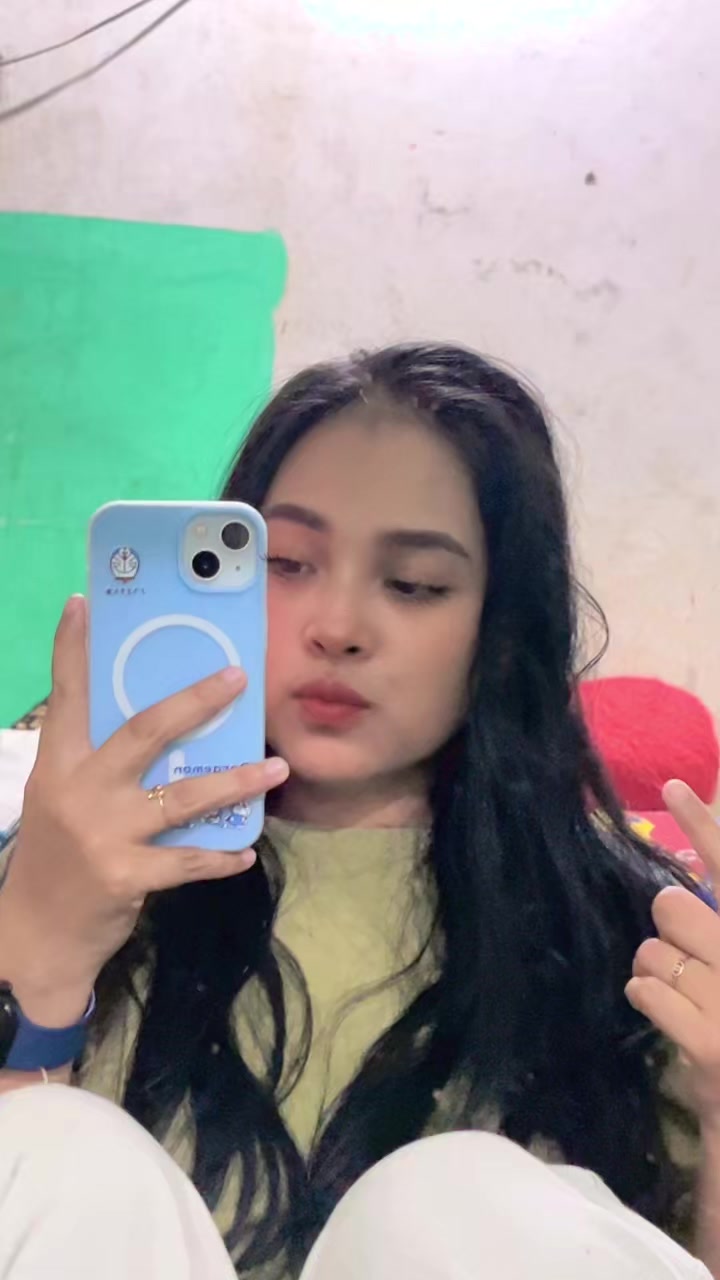 @𝔑𝔡𝔞𝔞 ♡