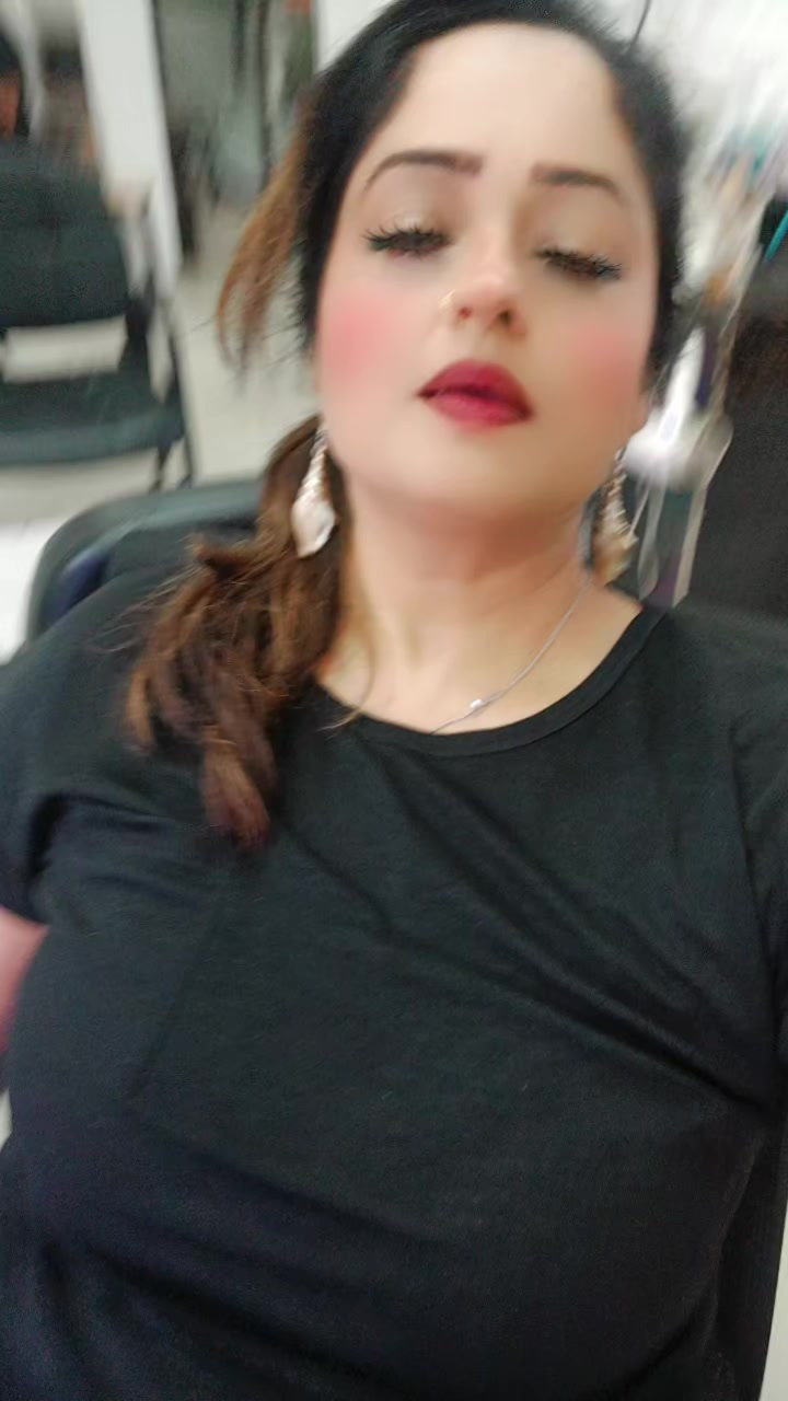 @Fairina khan