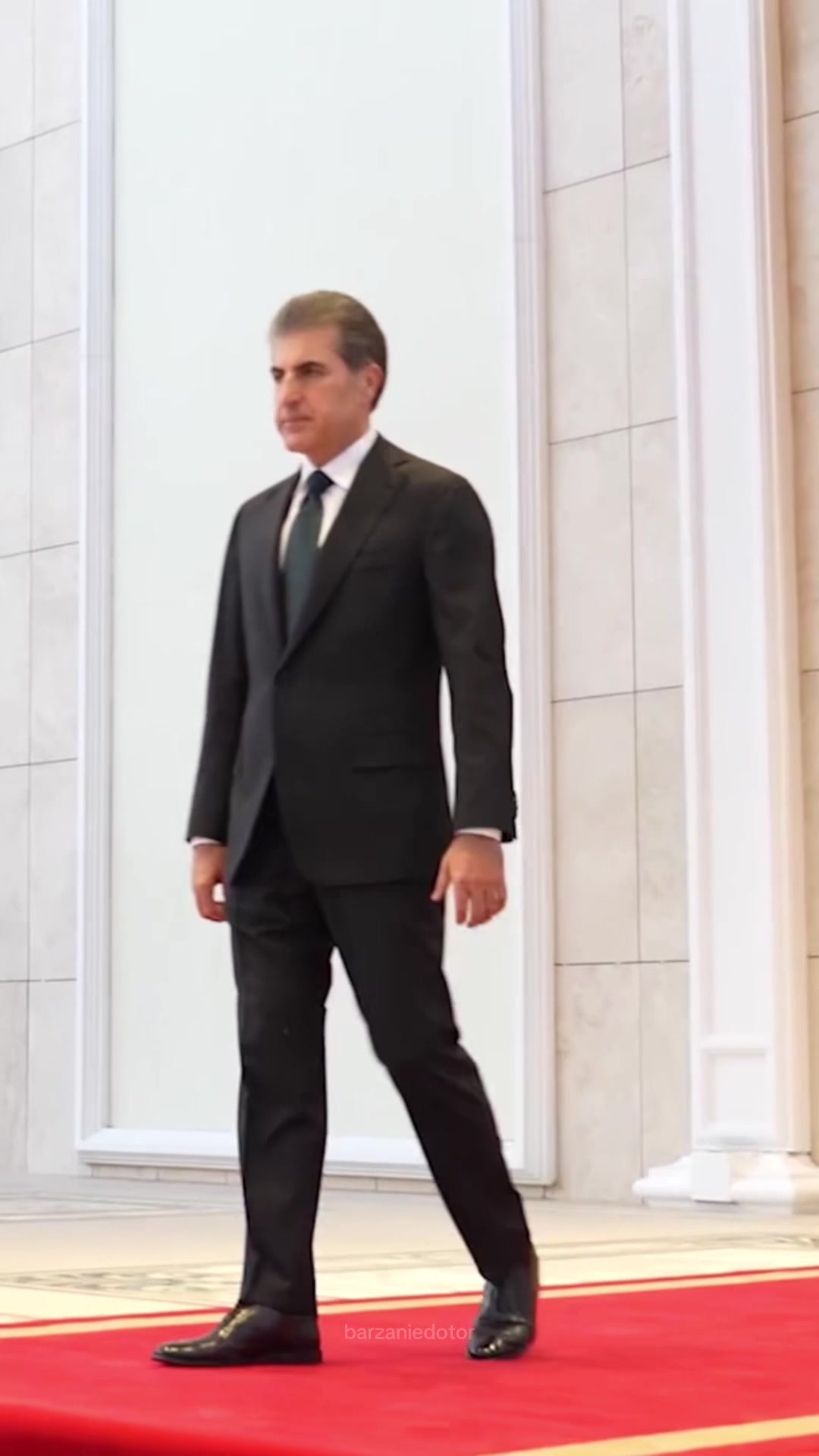 @𝐁𝐀𝐑𝐙𝐀𝐍𝐈♕-𝐄𝐃𝐈𝐓𝐎𝐑