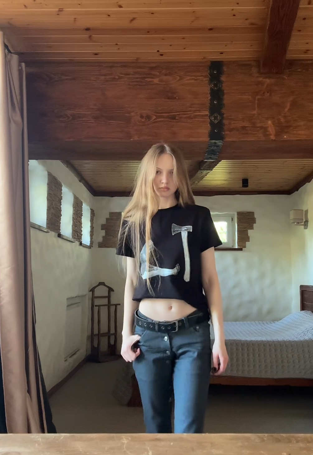 @лиза.